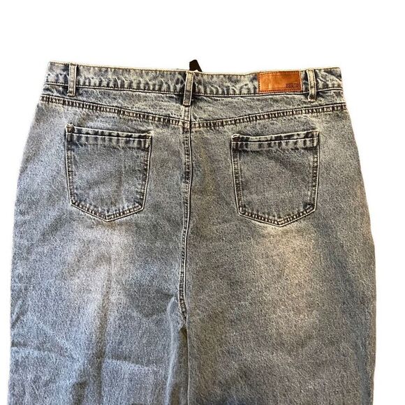 Nasty Gal Fray What You Mean Straight Leg Jeans Size 18 - Picture 5 of 7